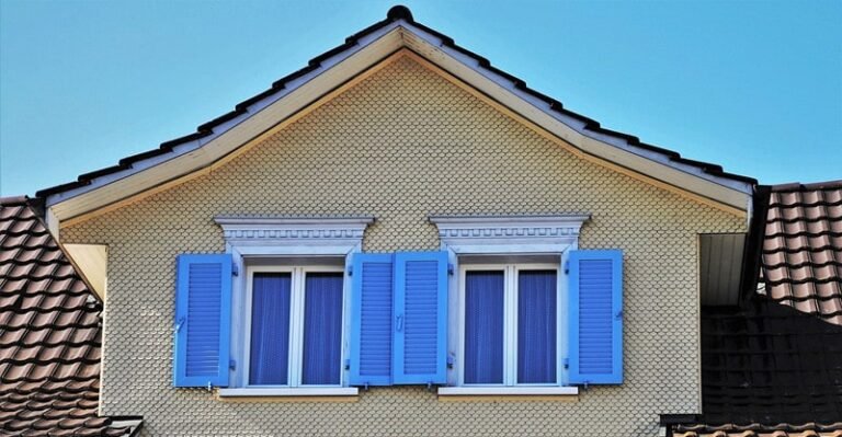 Newbie’s Information: Tips on how to Select the Proper Window Shutter for Your Residence